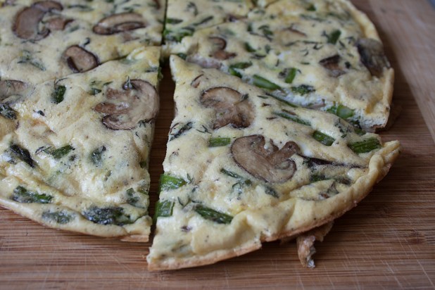 20140629_Mushroom and Asparus Fritata_IMG_7909_edited-1