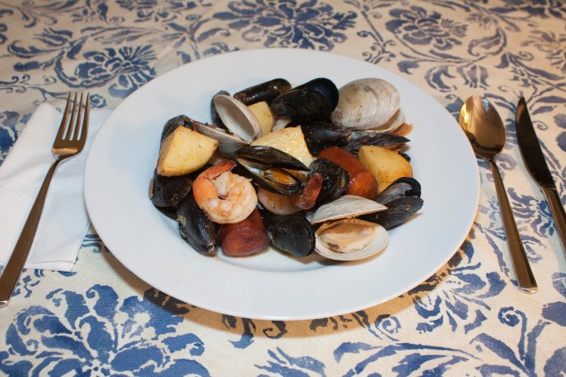 20140706_Clam Bake_IMG_8047_edited-1