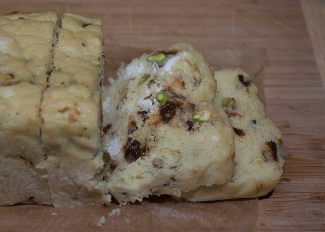 20140706_Pistacchio Prune Cake_IMG_8118_edited-1